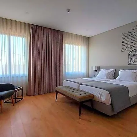 Πανδοχείο Casa Da Torre - *
